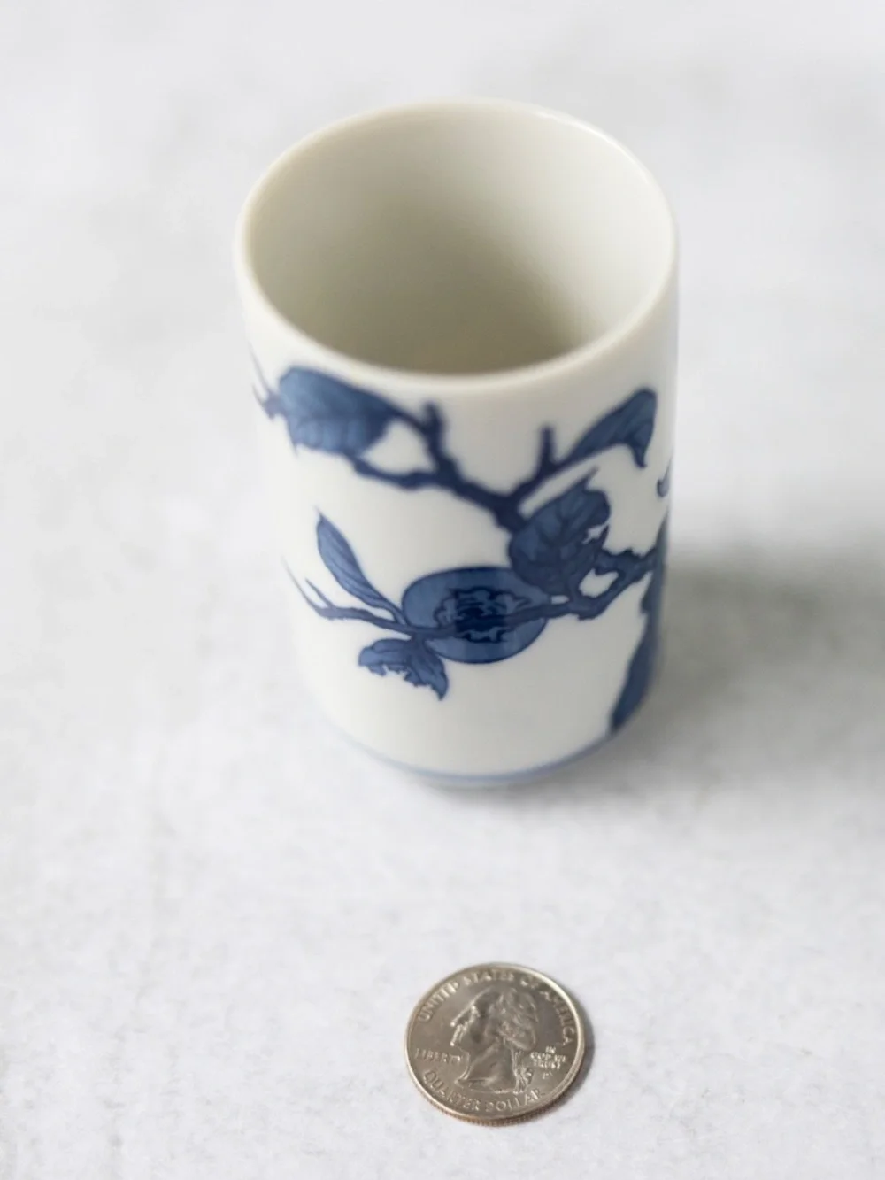 Vintage Otagiri blue white ceramic persimmon tea cup or small vase 3 3/8